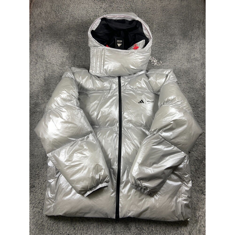 Adidas x Moon Boot Padded Jacket Size Large Men Matte Silver KA3517
